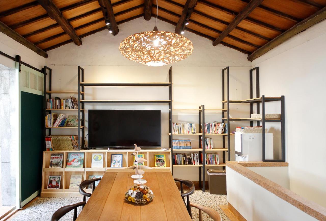 My Way House 好巷一弄民宿 Bed & Breakfast Tainan Exterior photo