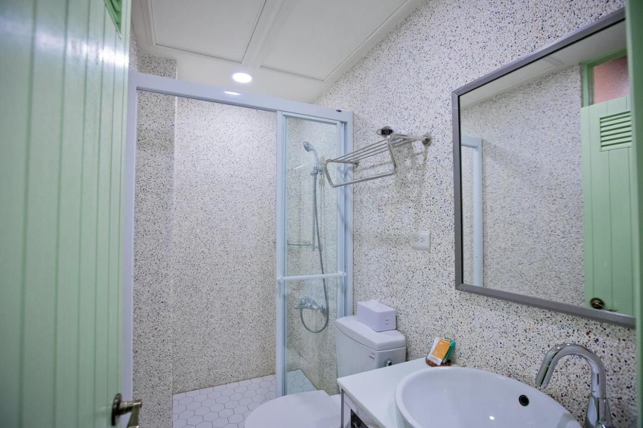 My Way House 好巷一弄民宿 Bed & Breakfast Tainan Exterior photo